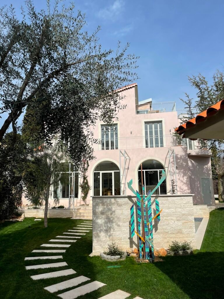 Ravalement de façade à Cannes – Façades terminées