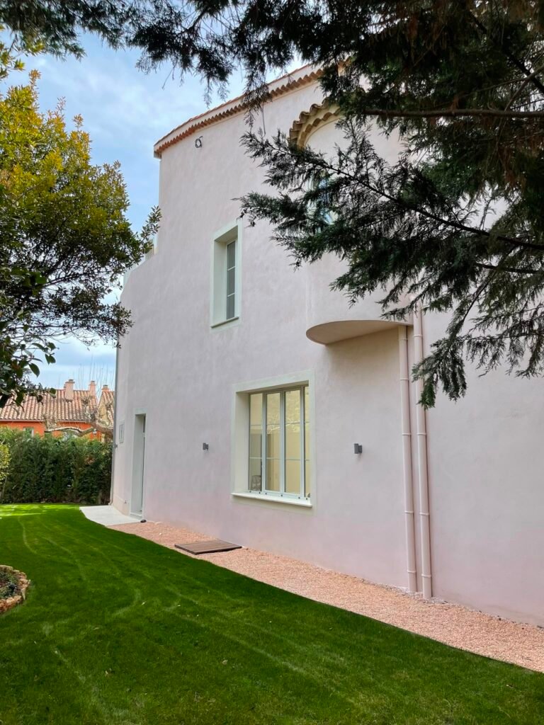 Ravalement de façade à Cannes – Façades terminées